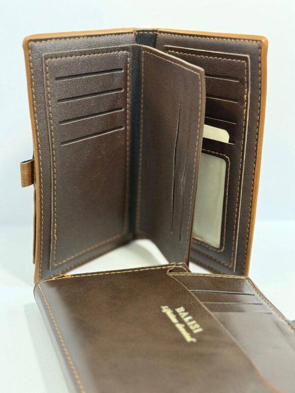 Balisi leather wallet showing card slots and cash compartment.